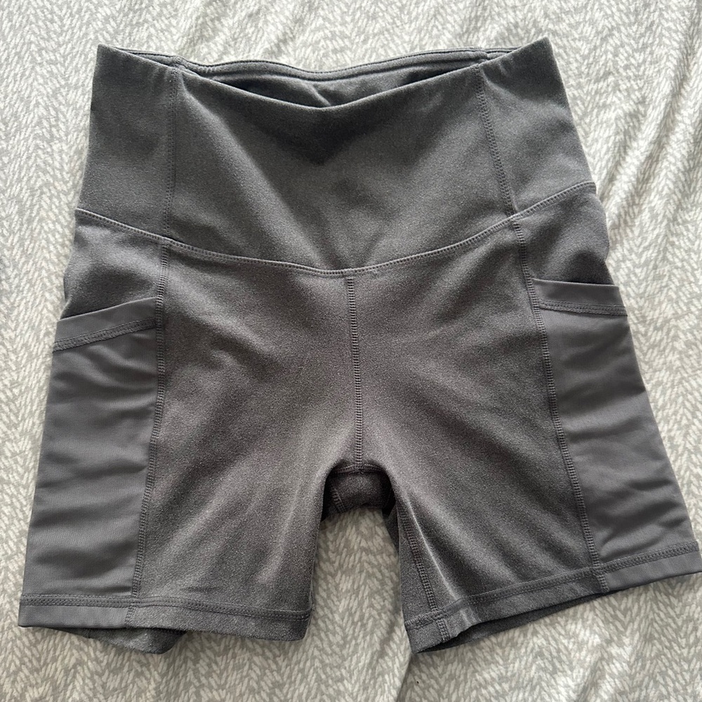 Reebok Women's Gray High-Waisted Shorts - Picture 3 of 5